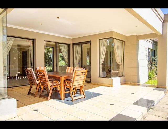 4 BEDROOM HOUSE FOR SALE IN BLUE HILLS COUNTRY ESTATE